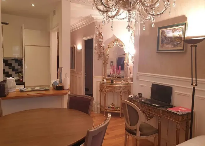 Appartamento Au Coeur Du Quartier Butte Montmartre